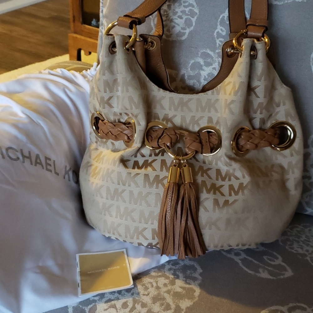MK Purse